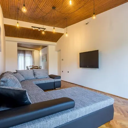 Villa Slime Apartmán